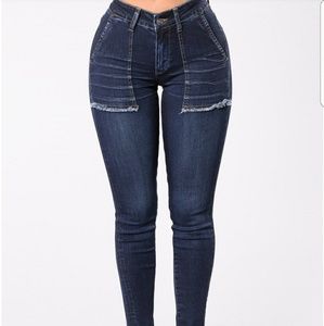 ❤ 2xs Host pick❤ Fashion nova so torn jeans NWOT
